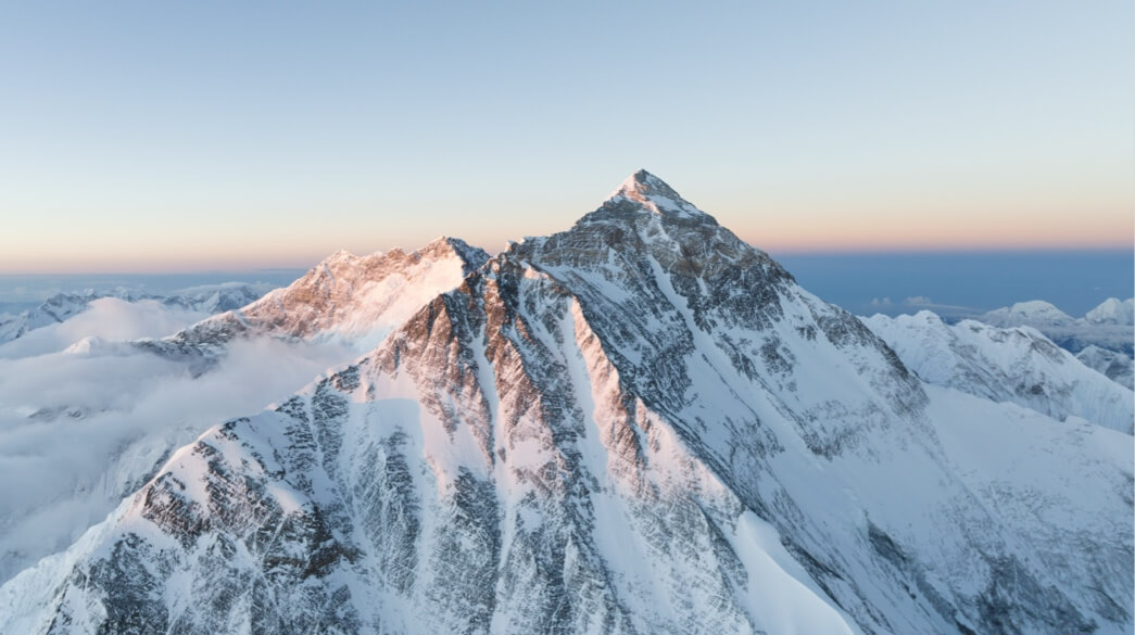 US DJI Mavic 3 Flew Above Everest Milled